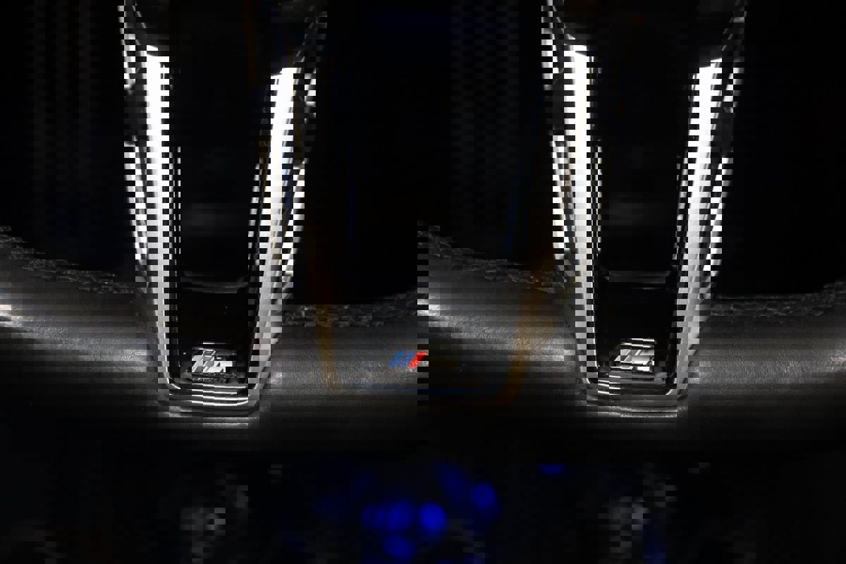 Used 2023 BMW 760i xDrive image 49