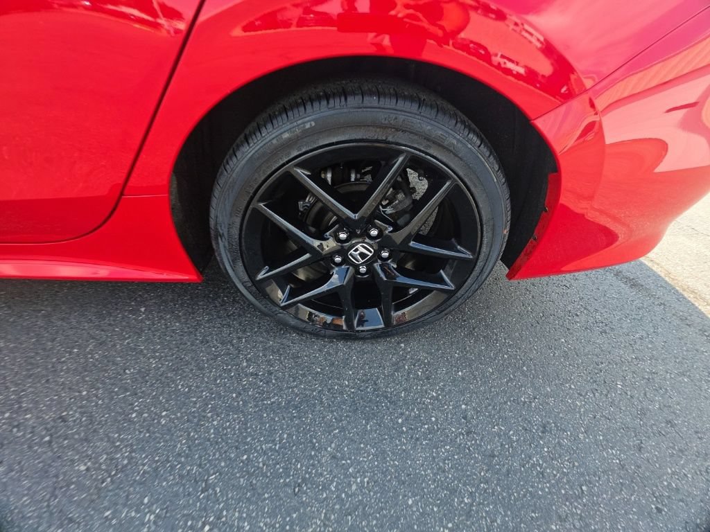 Used 2025 Honda Civic Sport image 10