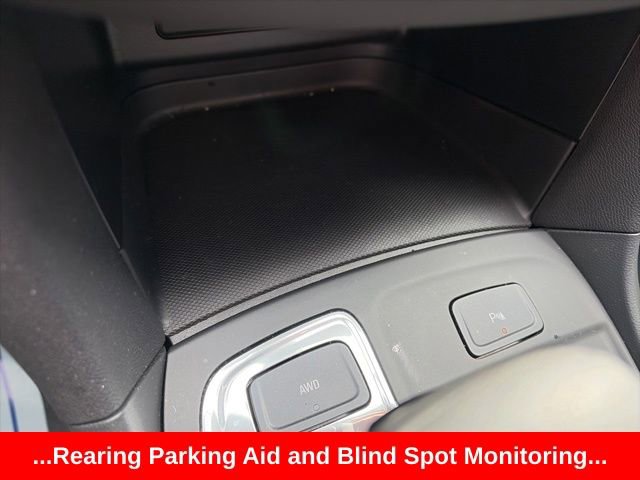 Used 2024 Chevrolet Equinox LT w/ LPO, Floor Liner Package image 18