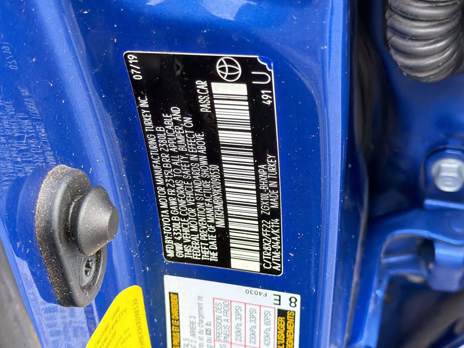 Used 2019 Toyota C-HR XLE FWD image 20