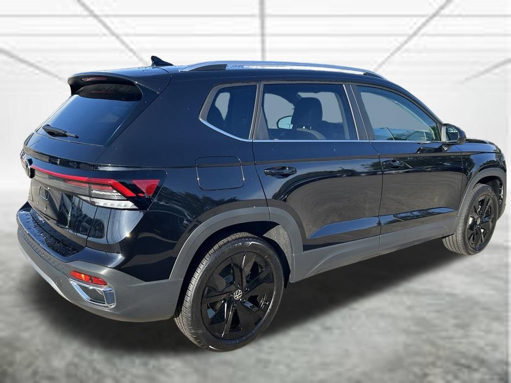 New 2026 Volkswagen Taos SEL AWD/4WD image 7