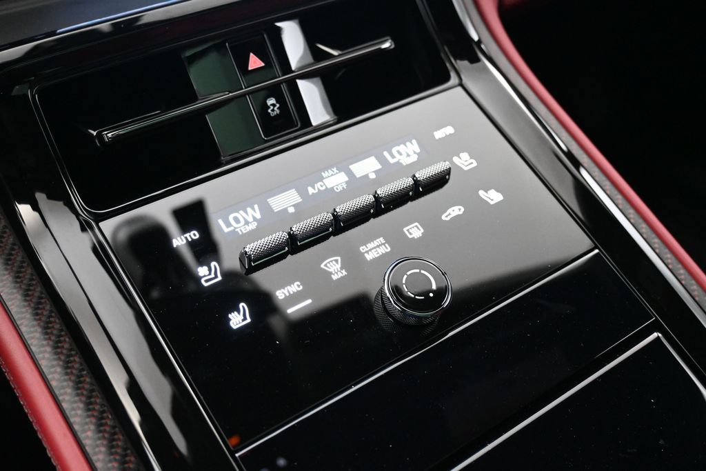 Certified 2026 Porsche Panamera GTS AWD/4WD image 24