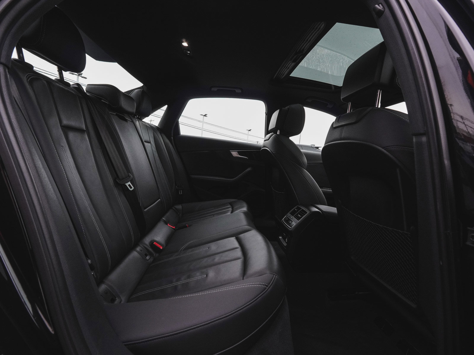 Used 2024 Audi A4 2.0T Premium Plus image 32