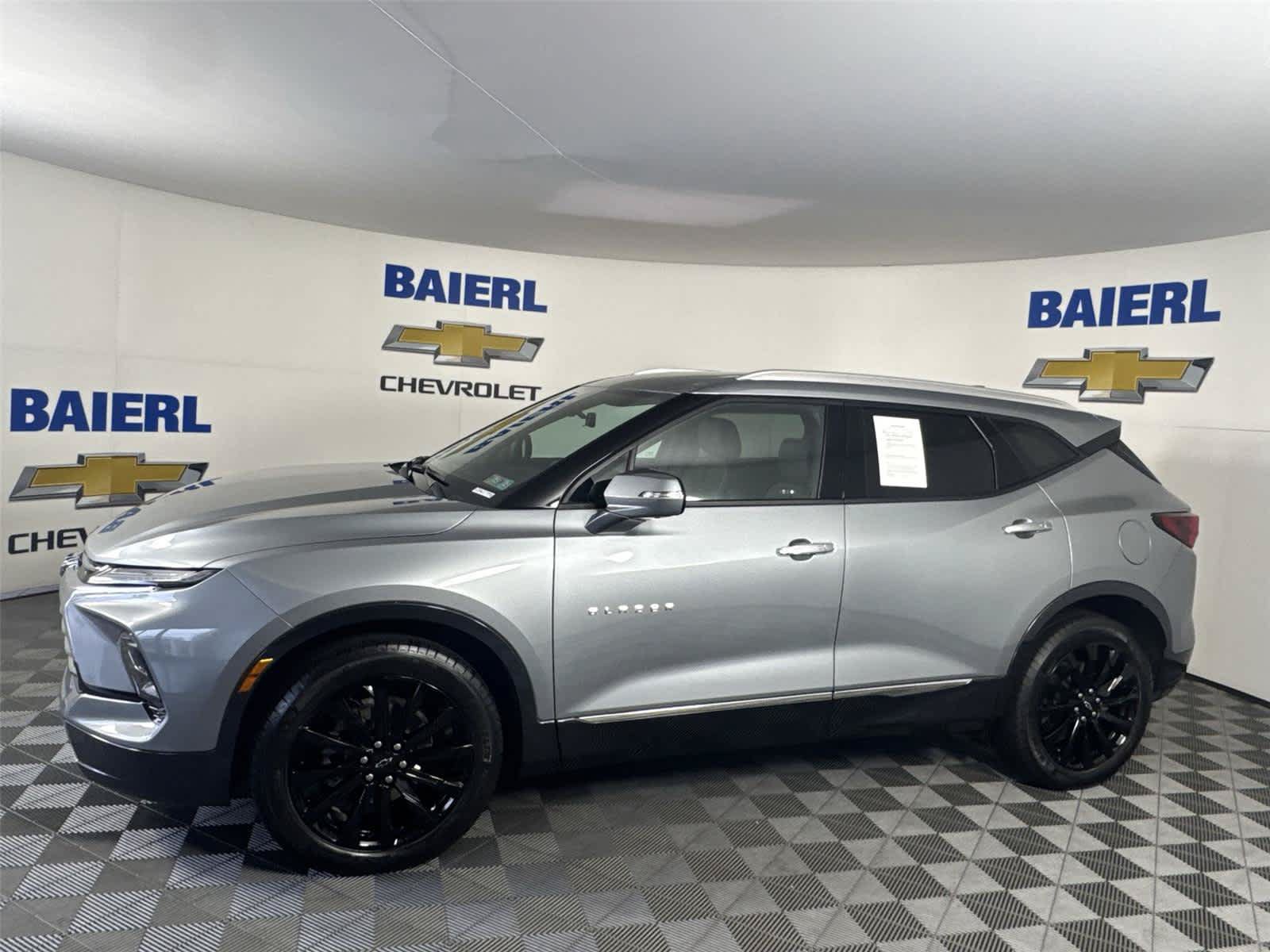 Used 2024 Chevrolet Blazer Premier w/ Driver Confidence II Package AWD/4WD image 2
