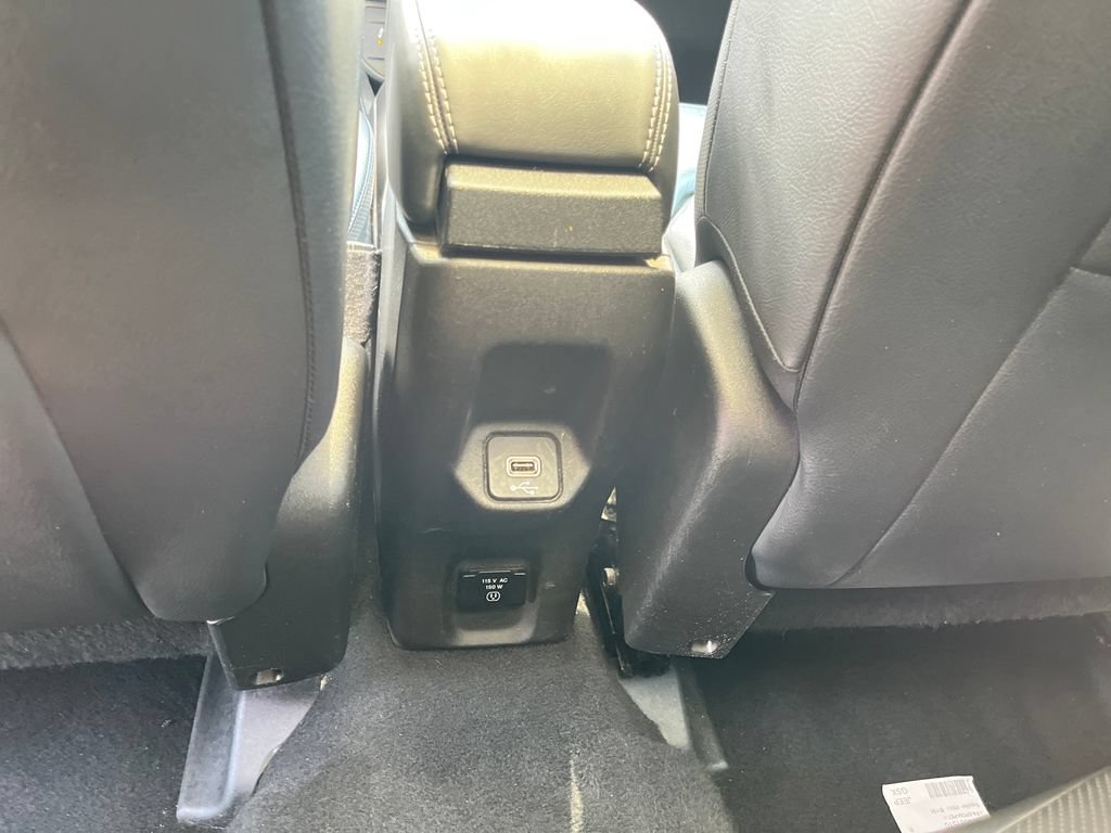 Used 2021 Jeep Renegade Limited w/ Sun & Sound Group AWD/4WD image 28