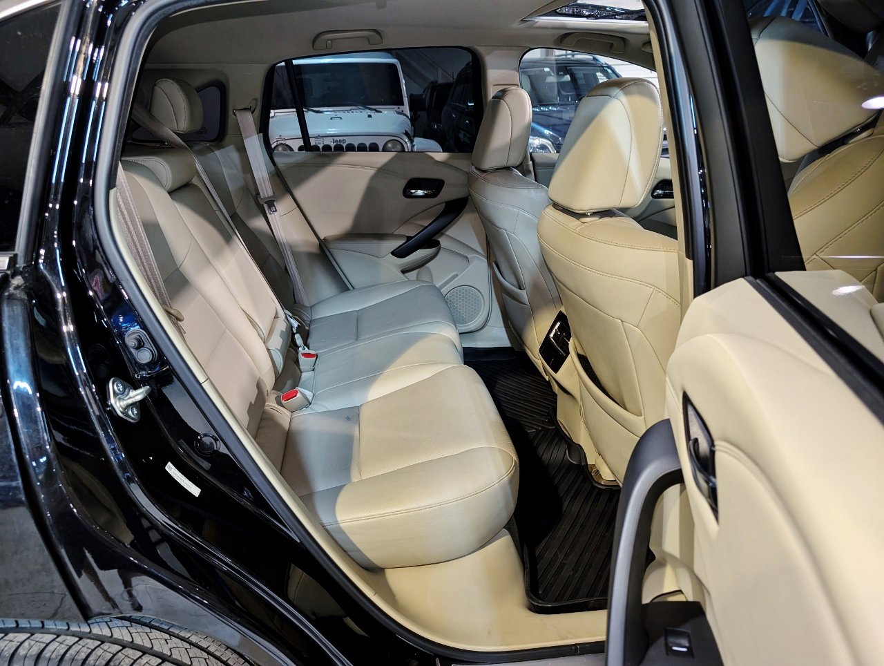 Used 2016 Acura RDX AWD w/ Technology Package image 28