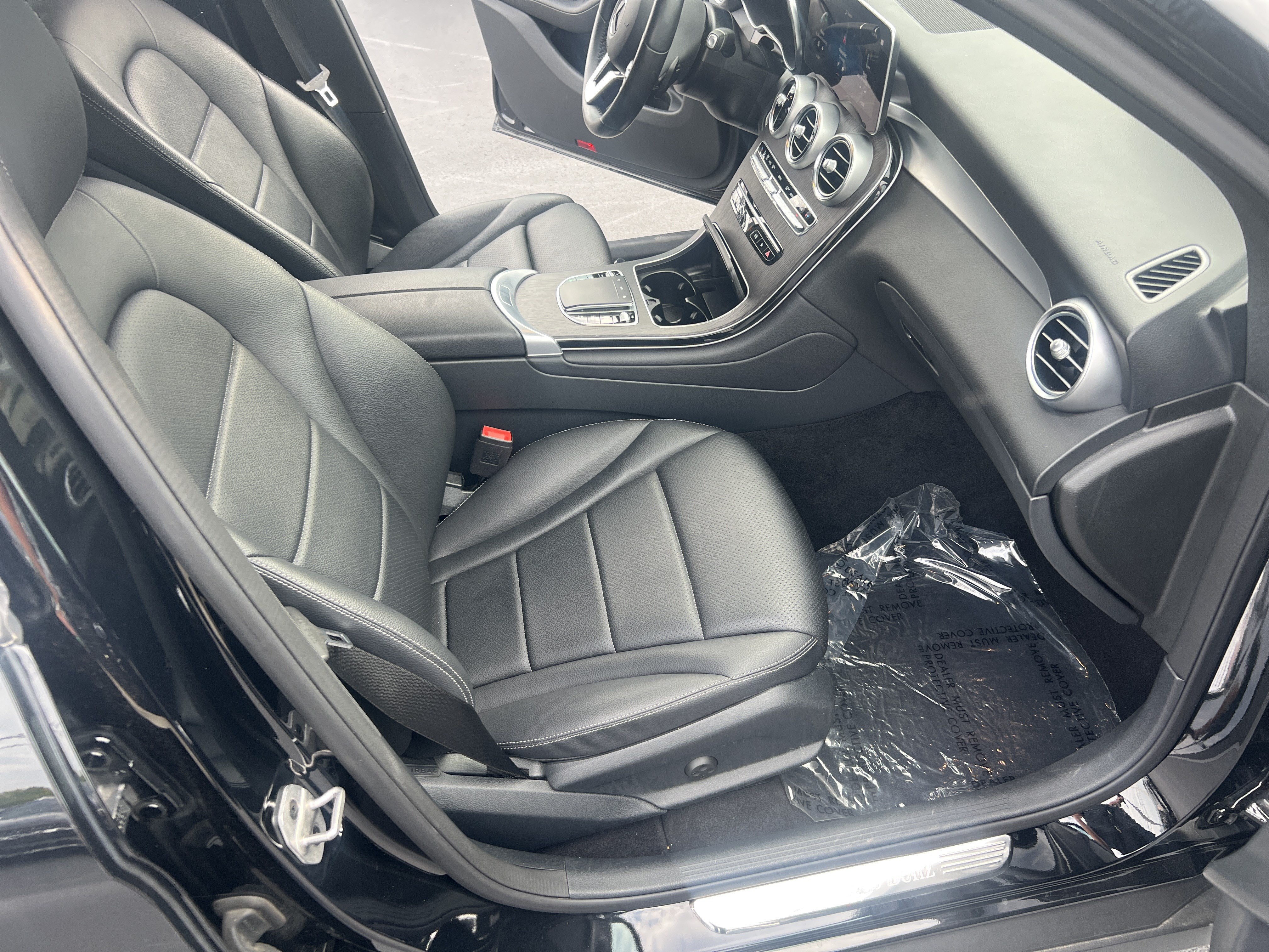 Certified 2022 Mercedes-Benz GLC 300 4MATIC image 35
