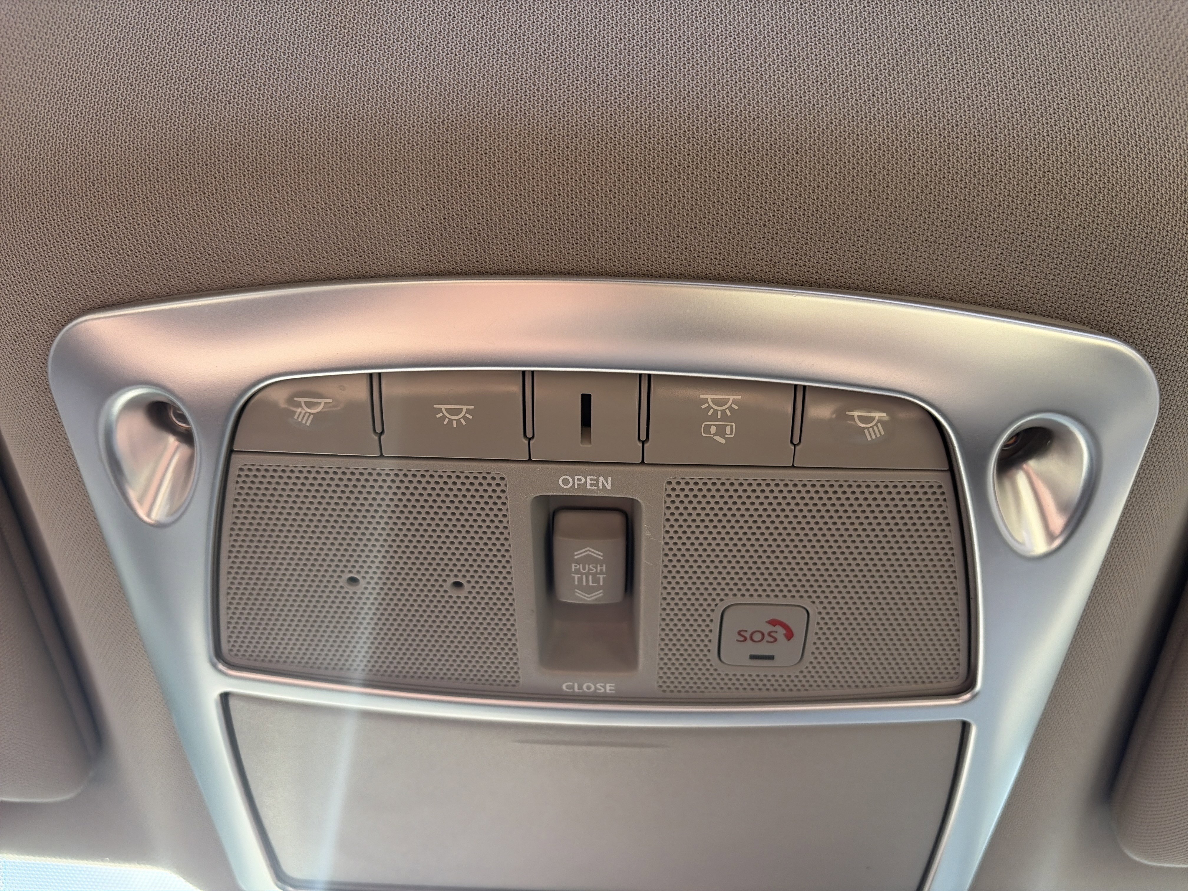 Used 2018 Nissan Murano Platinum image 47