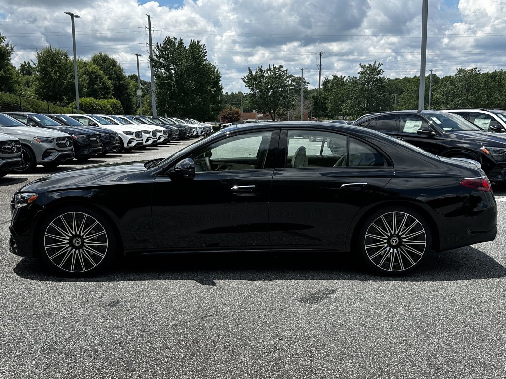 New 2026 Mercedes-Benz E 450 4MATIC Sedan image 5