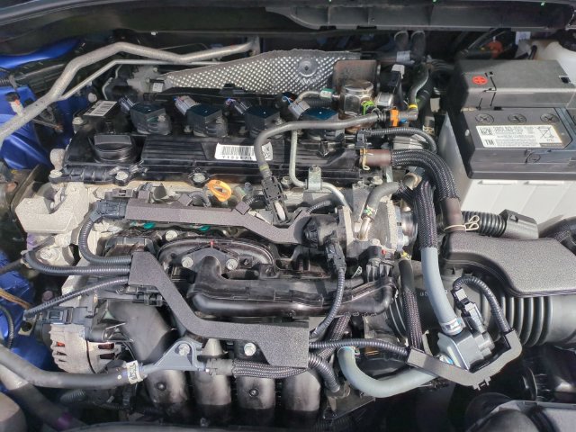 Used 2022 Toyota Corolla Cross LE AWD/4WD image 32