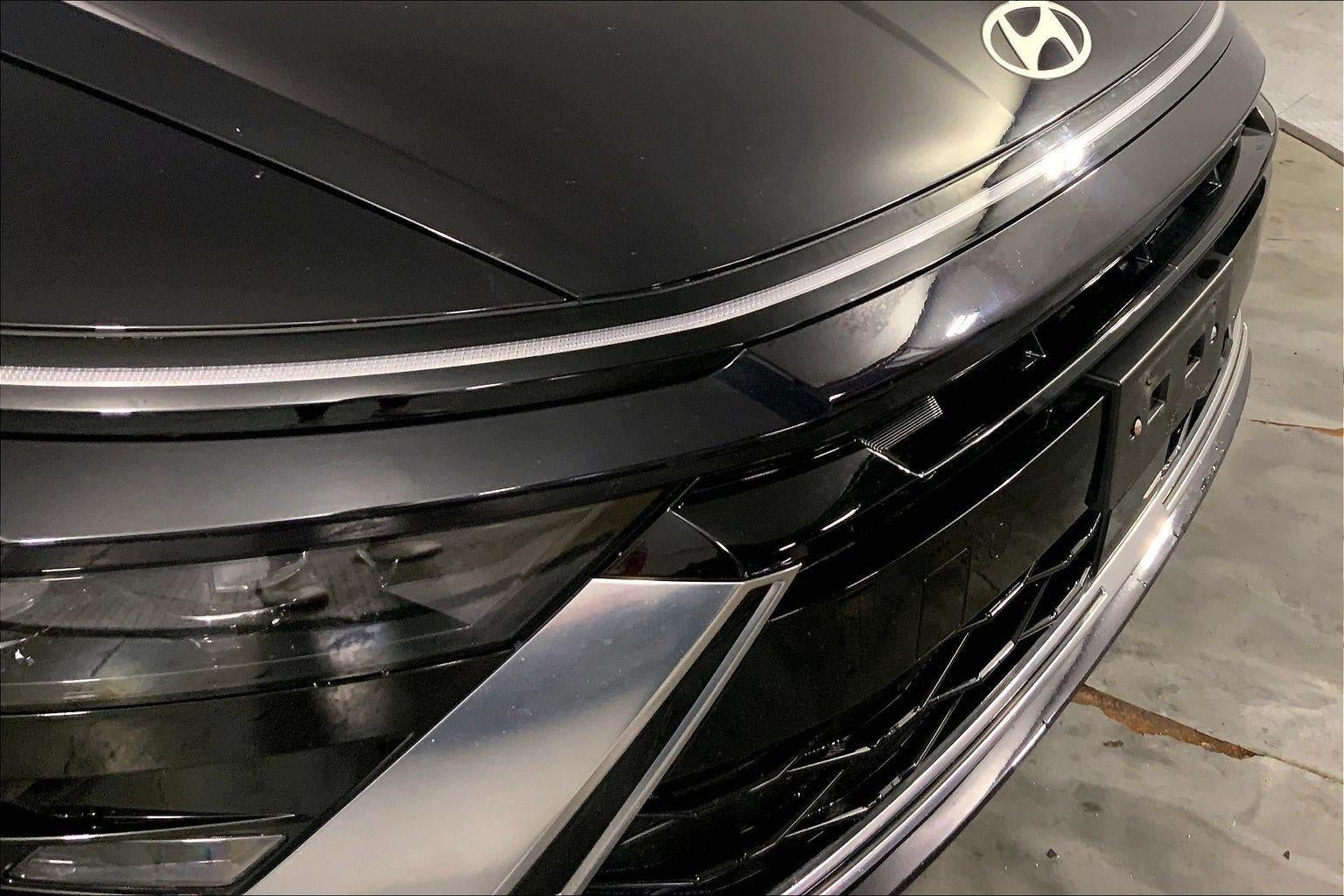 Used 2025 Hyundai Sonata SEL FWD image 28
