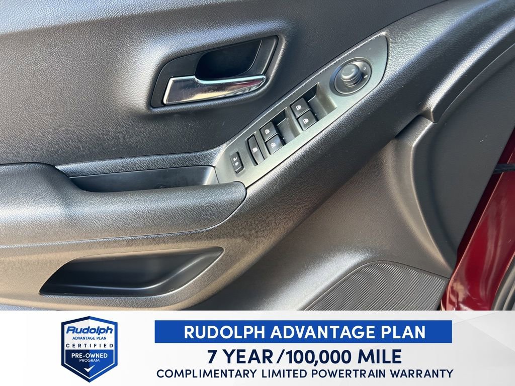 Used 2016 Chevrolet Trax LT image 12