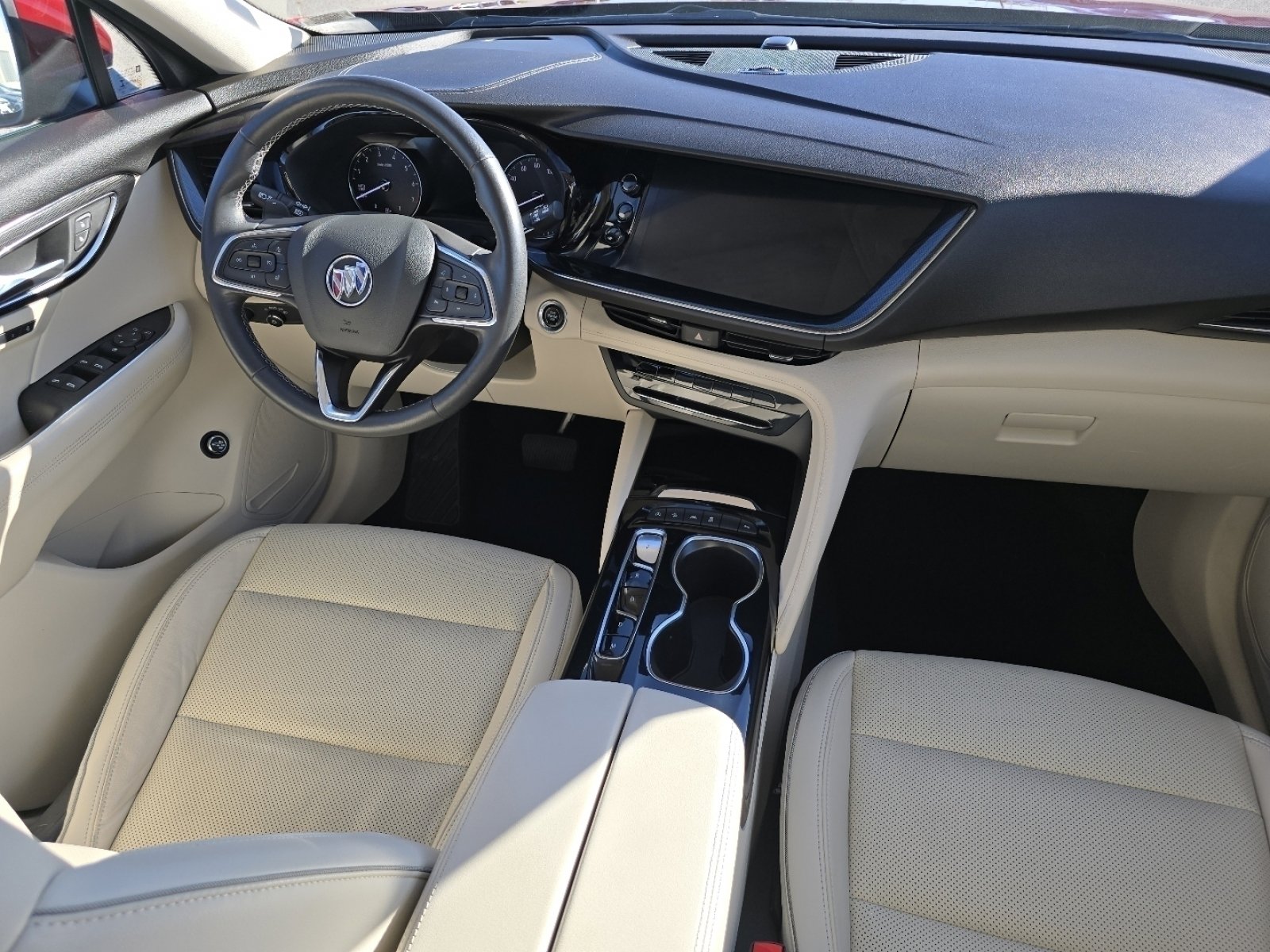 Used 2021 Buick Envision Essence image 28