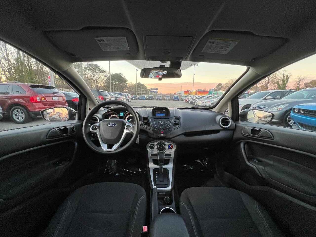 Used 2019 Ford Fiesta SE FWD image 12