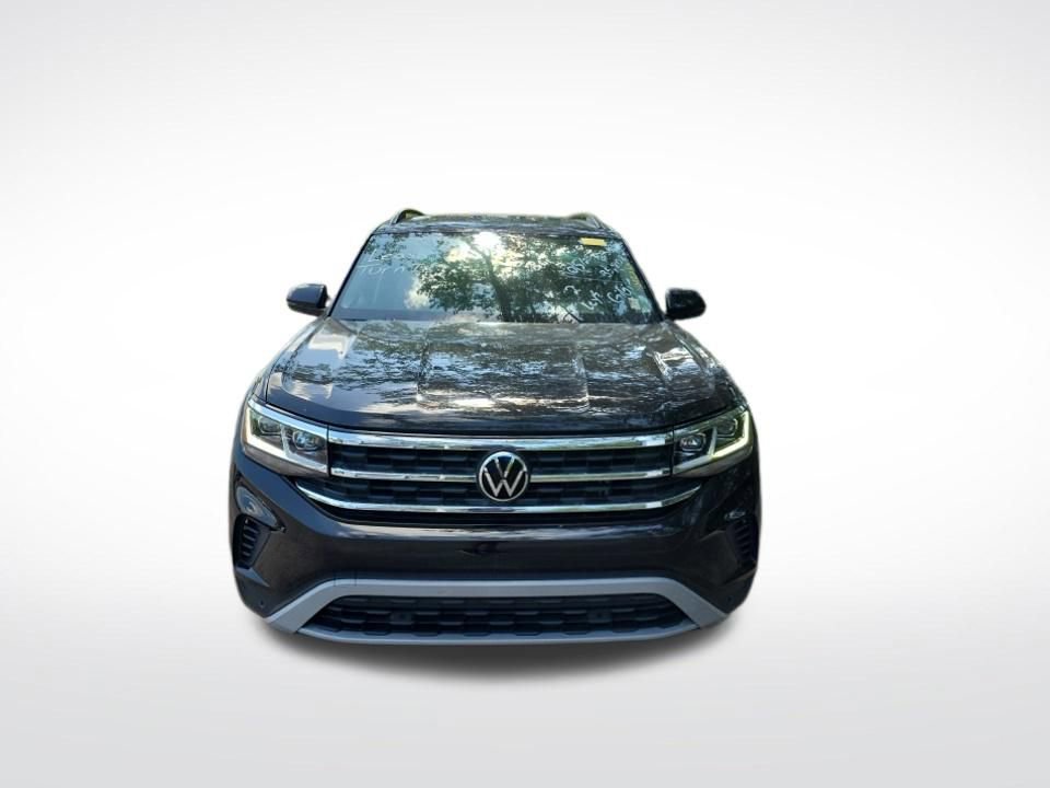 Used 2023 Volkswagen Atlas SE w/ Black Wheel Package FWD image 3