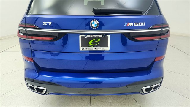 Used 2026 BMW X7 M60i image 11