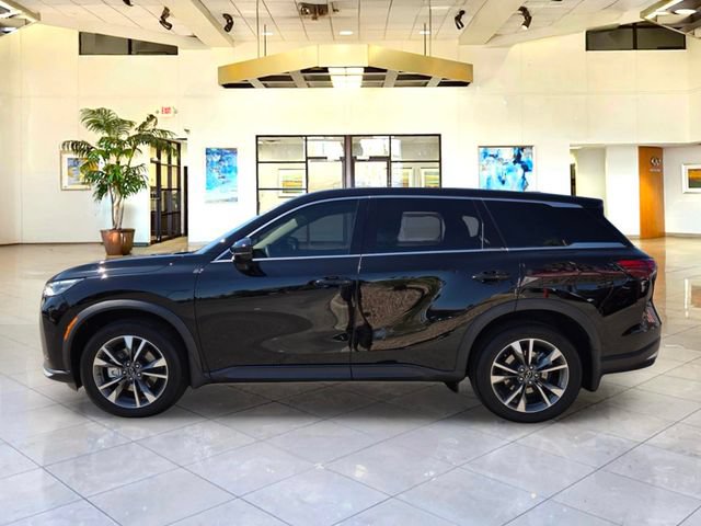 Certified 2026 INFINITI QX60 Pure w/ Cargo Package AWD/4WD image 8