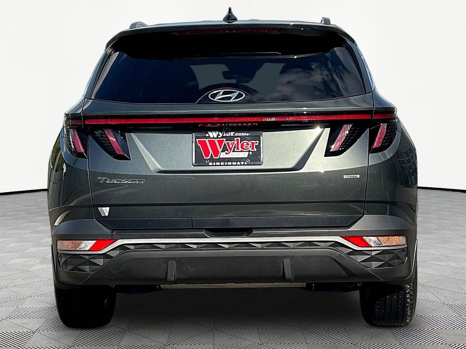 Certified 2023 Hyundai Tucson SEL AWD/4WD image 5
