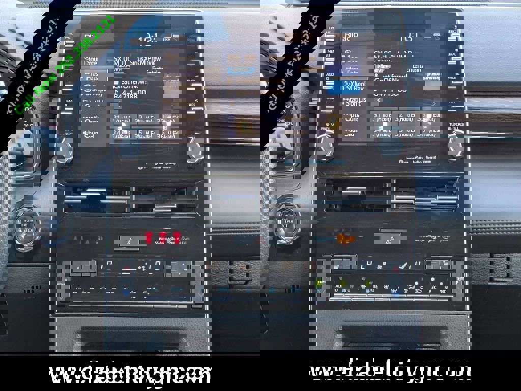 Used 2022 Toyota Avalon XLE image 18