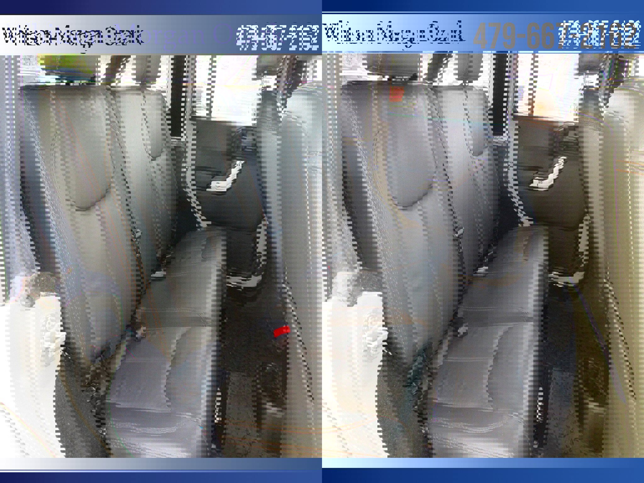 Used 2017 Jeep Wrangler Unlimited Sahara w/ Dual Top Group image 27