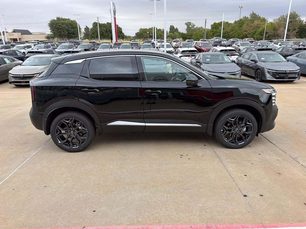 New 2027 Nissan Kicks SR AWD/4WD image 6