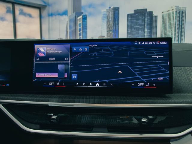 New 2026 BMW ALPINA XB7 AWD/4WD image 18