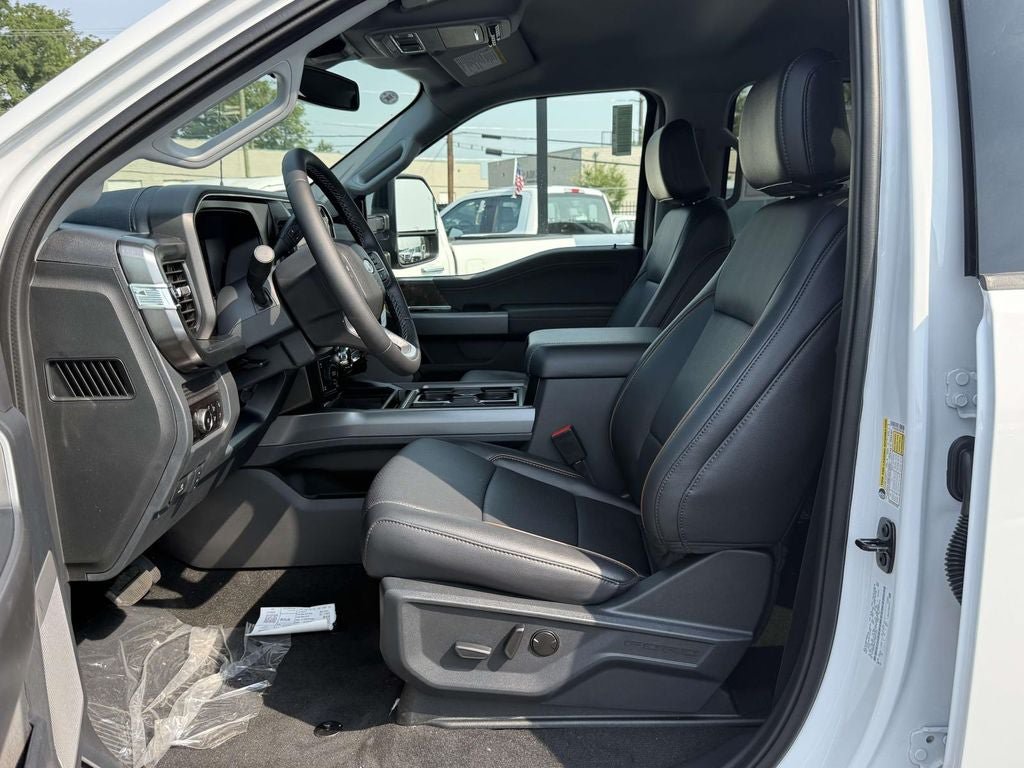 New 2026 Ford F250 Lariat w/ FX4 Off-Road Package AWD/4WD image 11