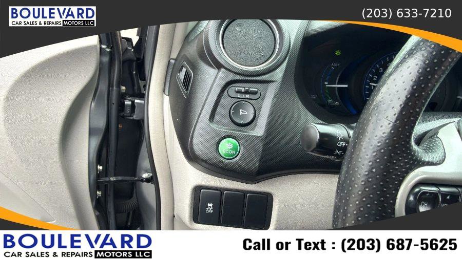 Used 2013 Honda Insight EX image 19
