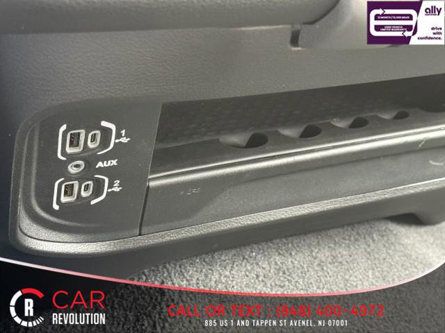 Used 2024 RAM 3500 Big Horn image 33