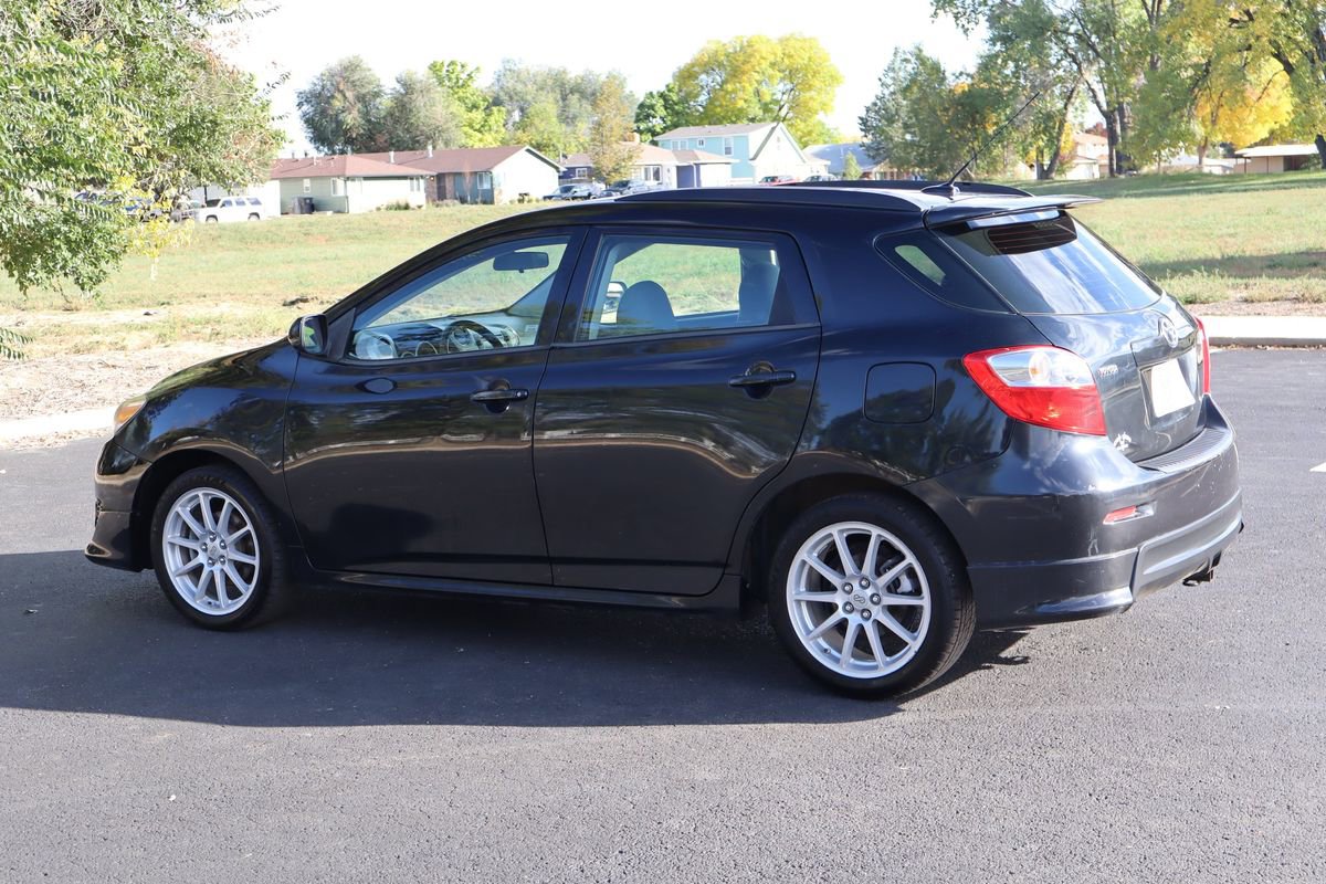 Used 2010 Toyota Matrix image 8