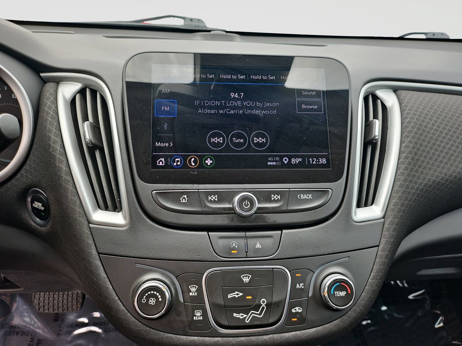 Used 2023 Chevrolet Malibu LS FWD image 25