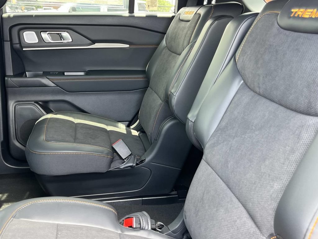 New 2026 Ford Explorer Tremor w/ Tremor Ultimate Package AWD/4WD image 23