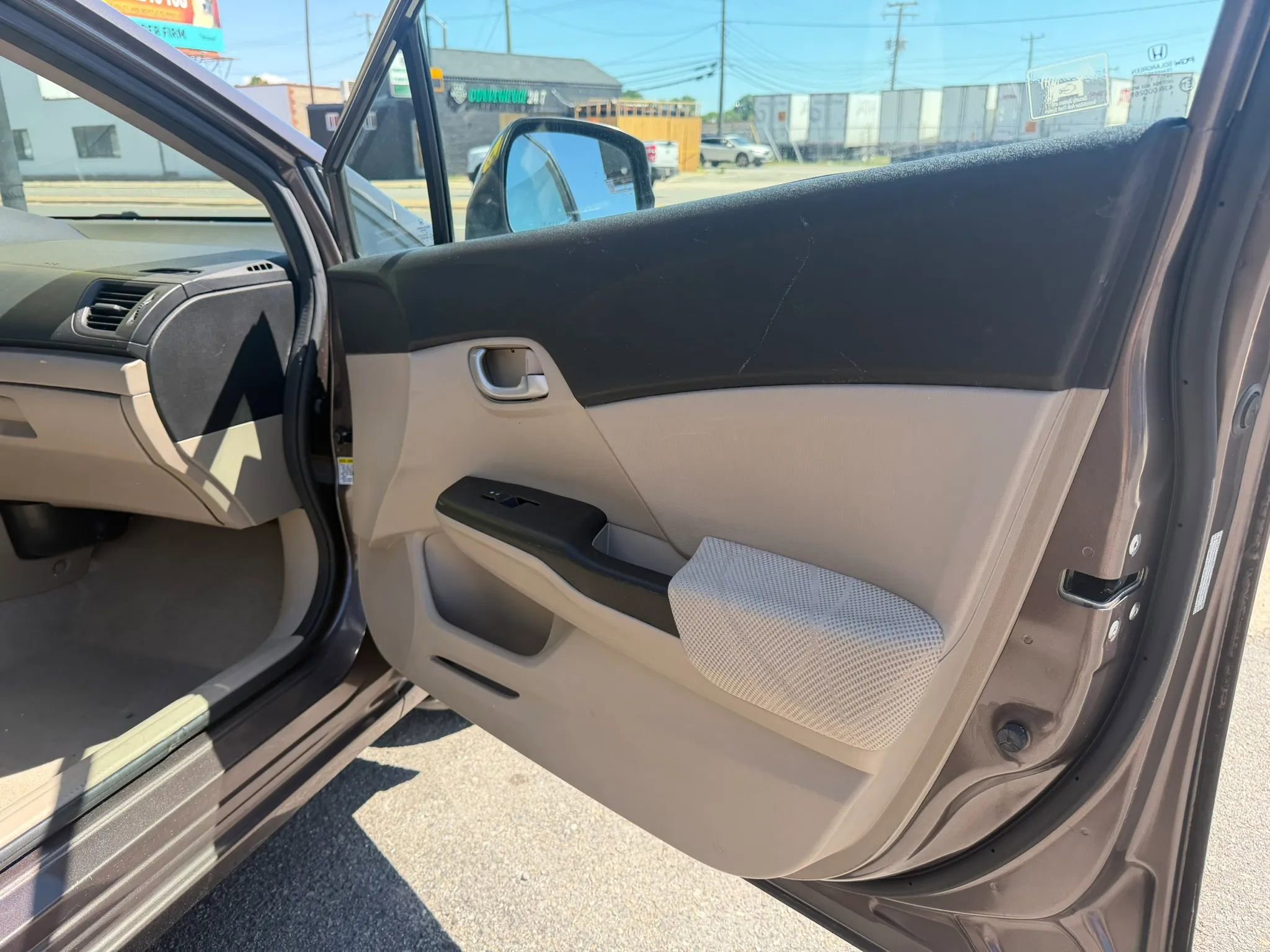 Used 2012 Honda Civic LX image 7