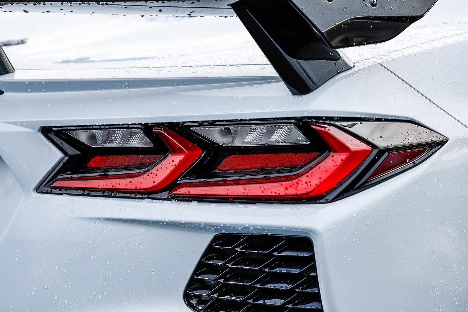 Used 2022 Chevrolet Corvette Stingray Premium Conv w/ Z51 Performance Package image 8