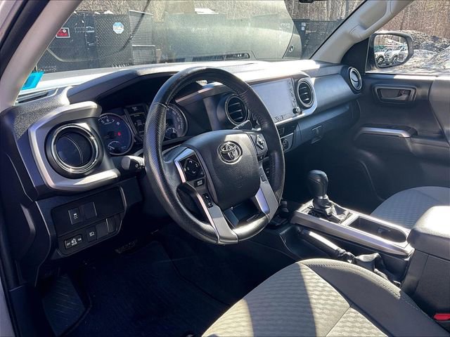 Used 2021 Toyota Tacoma SR5 AWD/4WD image 14