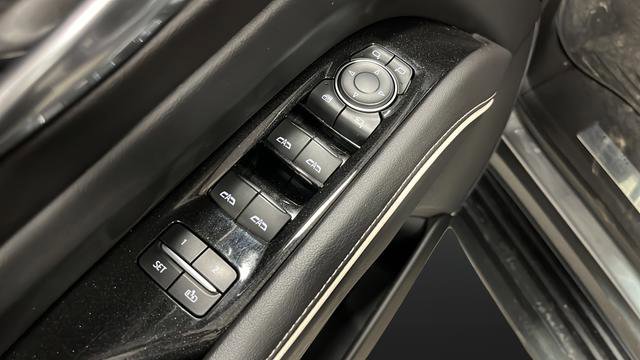 Used 2021 Cadillac Escalade Sport AWD/4WD image 22