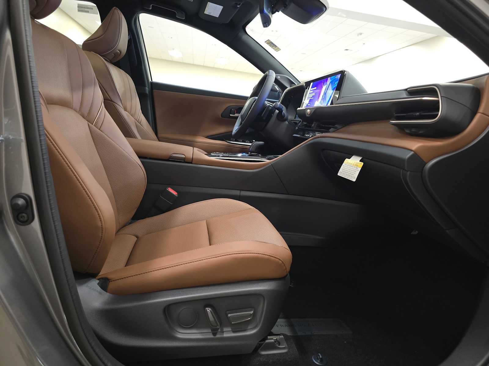 New 2027 Toyota Crown AWD/4WD image 26