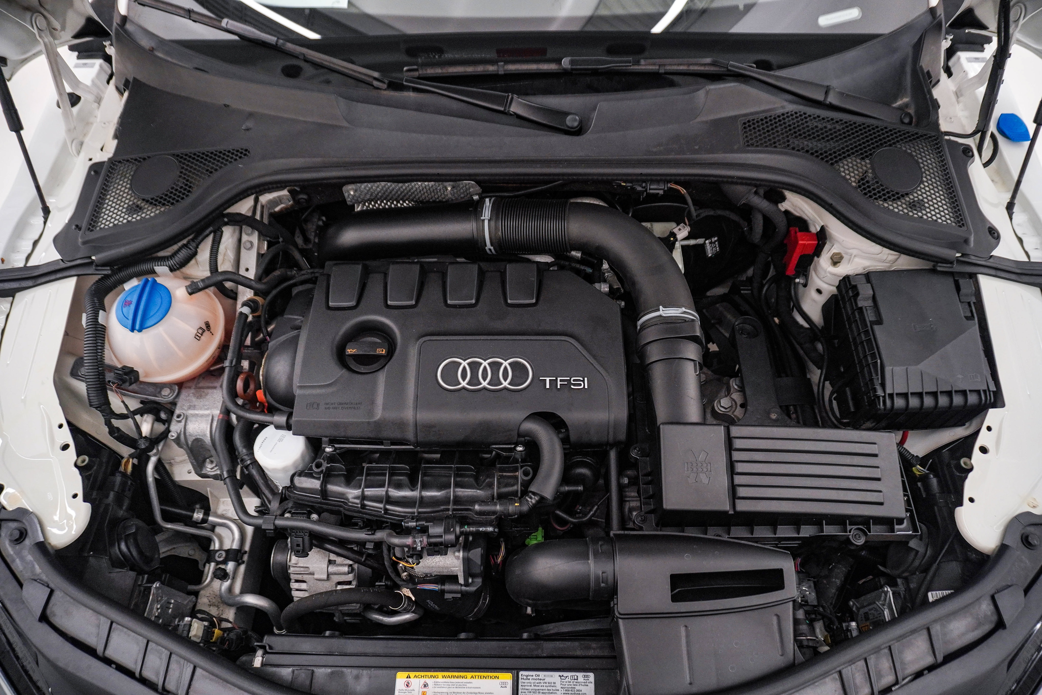 Used 2011 Audi TT 2.0T Prestige w/ Prestige Pkg AWD/4WD image 31