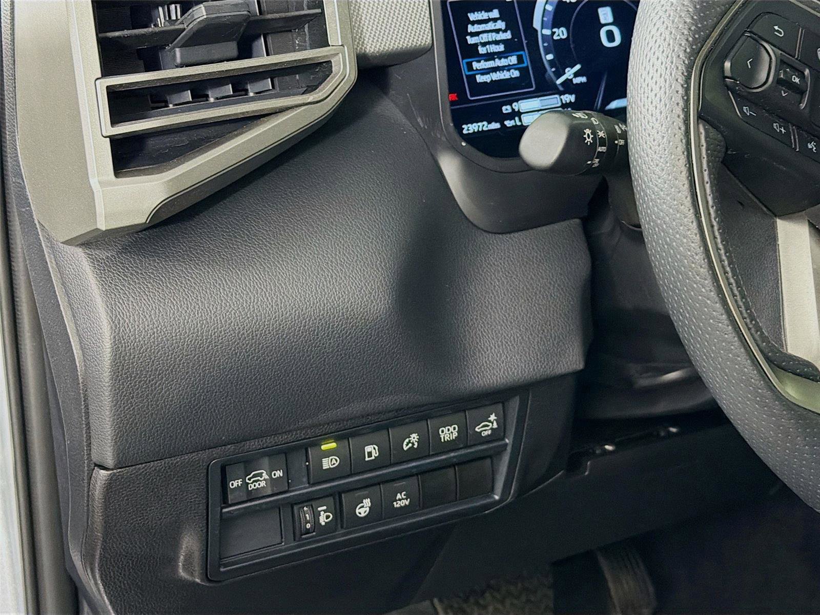 Used 2025 Toyota Sequoia Limited AWD/4WD image 10