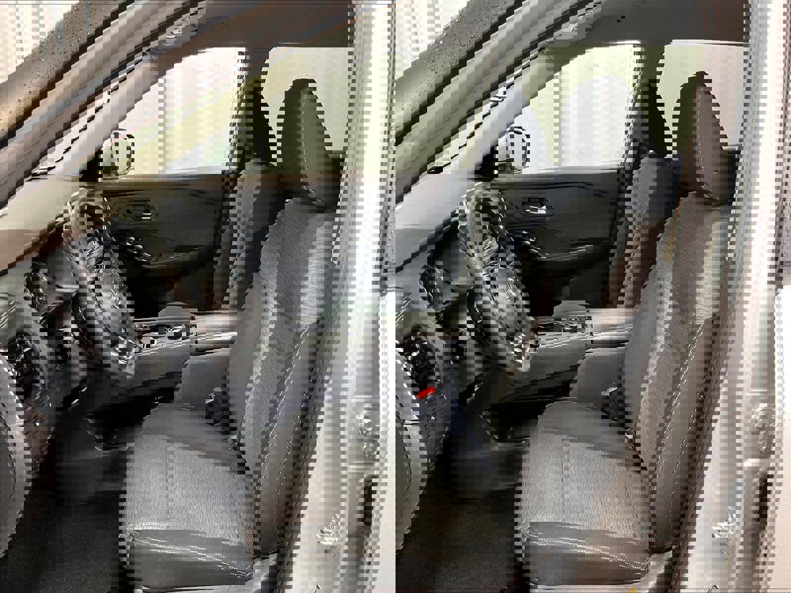 Certified 2022 Nissan Rogue SV image 10