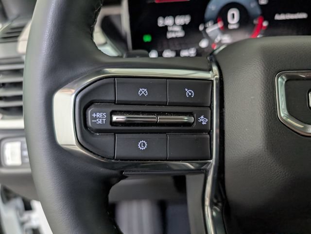 Used 2025 GMC Acadia Elevation AWD/4WD image 20