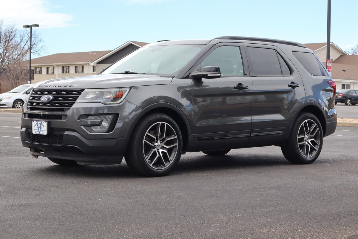 Used 2016 Ford Explorer Sport w/ Equipment Group 401A image 11