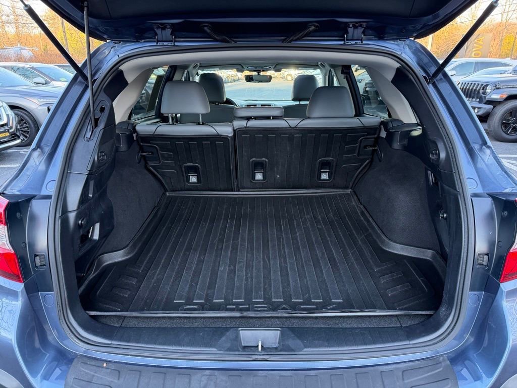 Used 2018 Subaru Outback 2.5i Limited AWD/4WD image 7