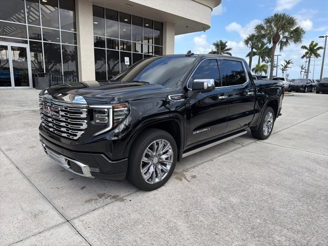 Used 2025 GMC Sierra 1500 Denali w/ Denali Reserve Package image 1