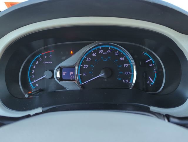 Used 2013 Toyota Sienna XLE w/ Entertainment Pkg image 19