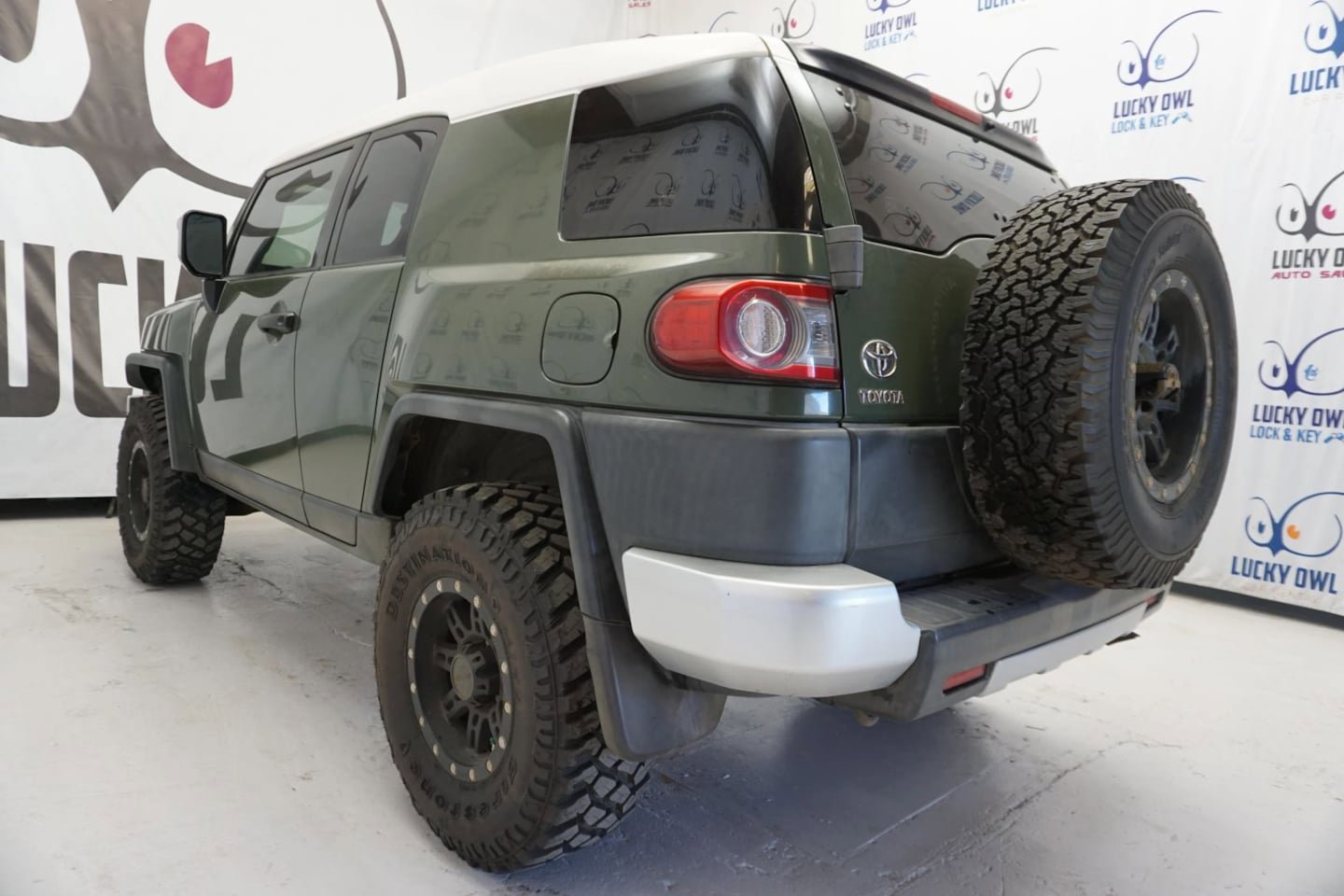 Used 2013 Toyota FJ Cruiser 4WD image 7