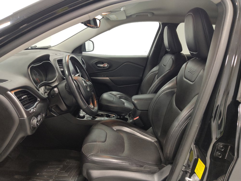 Used 2019 Jeep Cherokee Limited AWD/4WD image 17