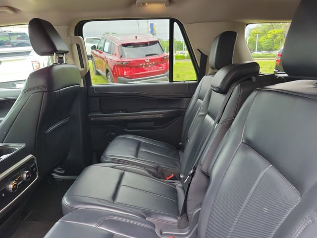 Used 2024 Ford Expedition Max XLT AWD/4WD image 30