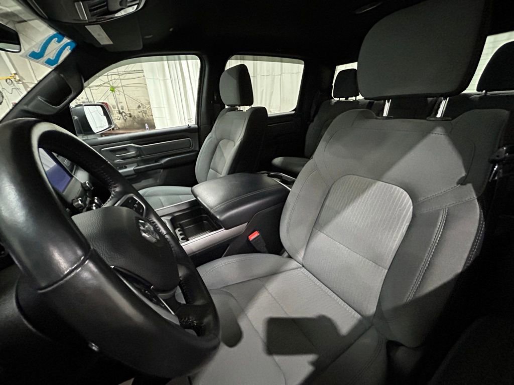 Used 2022 RAM 1500 Big Horn AWD/4WD image 24
