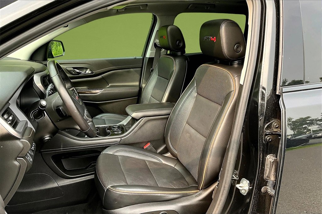 Used 2021 GMC Acadia AT4 w/ Technology Package image 20